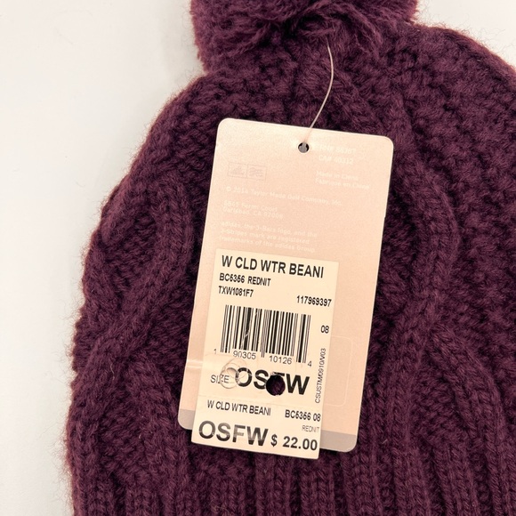 Adidas Women's Cloud Winter Beanie Purple Pom Knit Hat OSFA NWT Cap Gift Gym - Picture 6 of 6